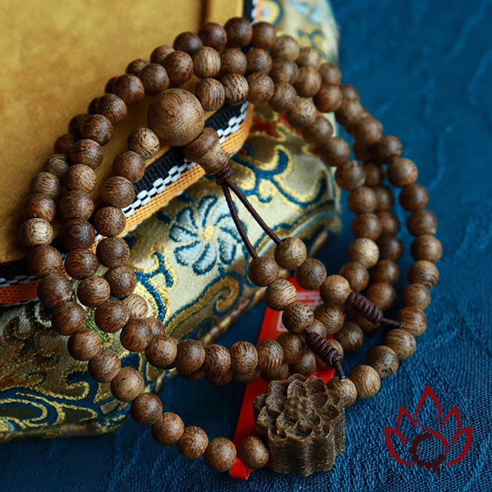 Vòng Trầm Hương 108 Hạt | 4 Ly | Trầm Tốc Kiến Tự Nhiên Lâu Năm